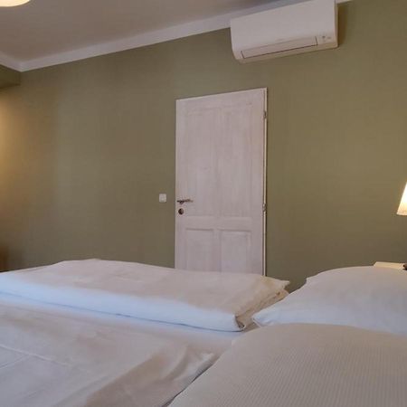 Sabines Apartments Ferienwohnungen Frauenkirchen Zewnętrze zdjęcie